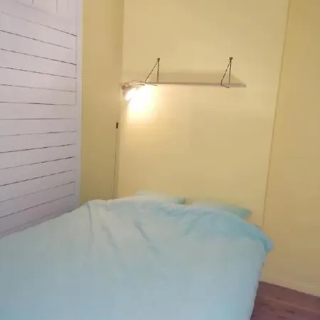 Adorable Maison Avec Jardin - Centre *