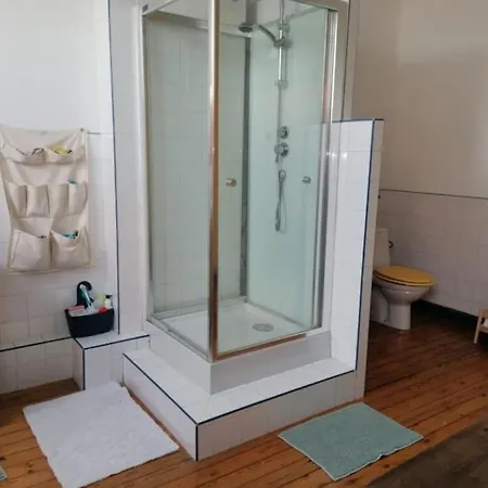 Vakantiehuis Adorable Maison Avec Jardin - Centre